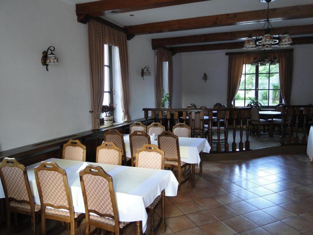 Villa Zerotin Penzion Bed & Breakfast Velké Losiny Buitenkant foto