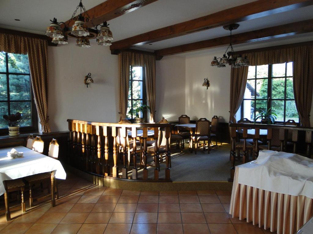 Villa Zerotin Penzion Bed & Breakfast Velké Losiny Buitenkant foto