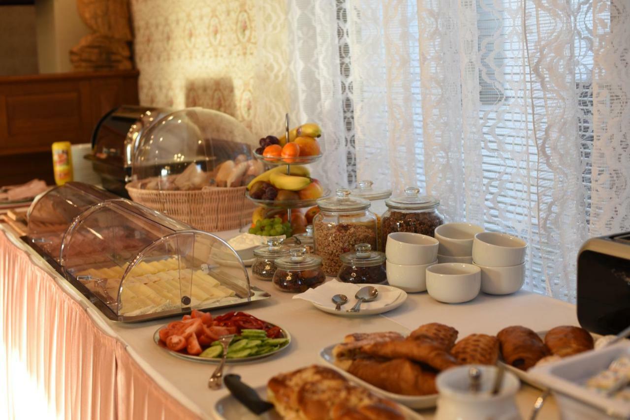 Villa Zerotin Penzion Bed & Breakfast Velké Losiny Buitenkant foto